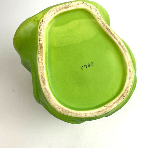 Super Cute Vintage Anthropomorphic Frog Planter For Succulents Flowers Or Plant - Picture 7 of 12